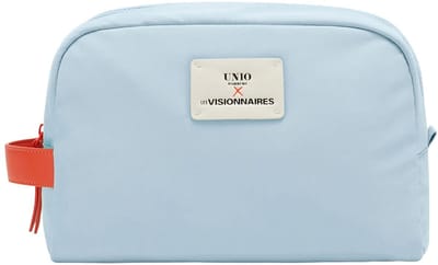 Unio Hamburg x Les Visionnaires toilettas Puffy Unio Livignio Blue Lichtblauw