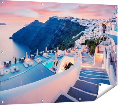 Gards Tuinposter Luxe Huisjes aan de Kust in Fira, Griekenland - 120x90 cm - Tuindoek - Tuindecoratie - Wanddecoratie buiten - Tuinschilderij