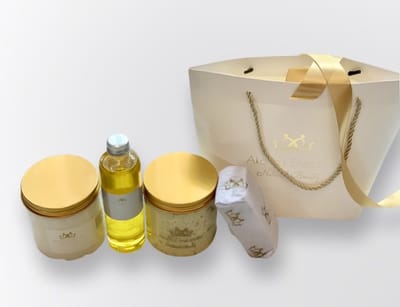Pure Shea butter giftset L met blacksoap, kokosolie en baobabolie/ Puur Sheaboter giftset Groot/ shea boter