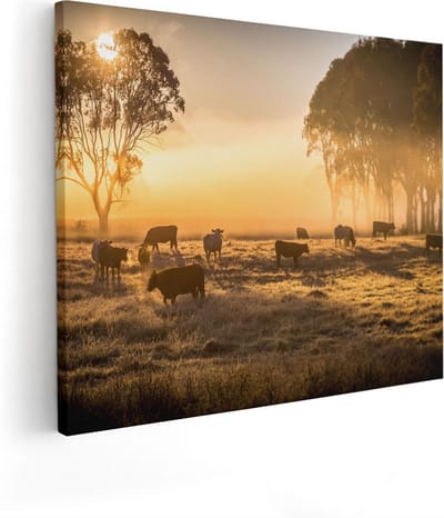 Artaza Canvas Schilderij Koe - 50x40 cm - Wanddecoratie Weiland - Muurdecoratie Bomen - Kamer Accessoires Zonsondergang