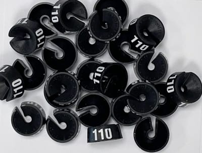 Bleijenberg Maatdopje maat 110 zwart - Maataanduiding voor kledinghangers per 25 stuks - Maatringetje Ø 20 mm - Kledinghangers - Kleerhanger - Kapstok - Mark-Brics - wisersizer