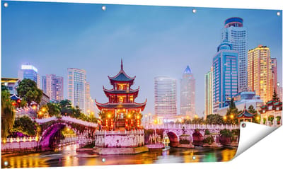 Gards Tuinposter Rivier bij Stad Guiyang in China - 140x70 cm - Tuindoek - Tuindecoratie - Wanddecoratie buiten - Tuinschilderij