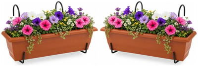 Plasticforte plantenbakken Balcony - 2x stuks - terracotta - rechthoek - met twee ophangbeugels - 50 x 18 x 15 cm - kunststof - bloembakken
