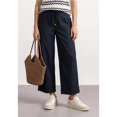 Broek met Straight Leg pijpen in casual pasvorm en omgeslagen boorden
