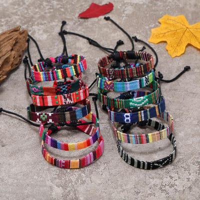 Ensemble de 12 Bracelets Bohèmes Surfeur Plage Homme & Femme Tressés Boho Été Bracelets Fait Main Bijoux de Festival Accessoires black