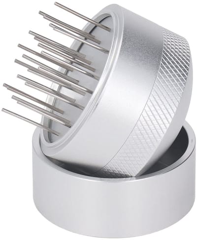 Dailygoods- Koffienaaldverdeler Effectieve Dispersie - Professionele Koffie Distributeur - Roestvrij Staal - Consistente Druk - Handkoffieroerder - Ideaal voor Aanstampen - Koffieverdeler