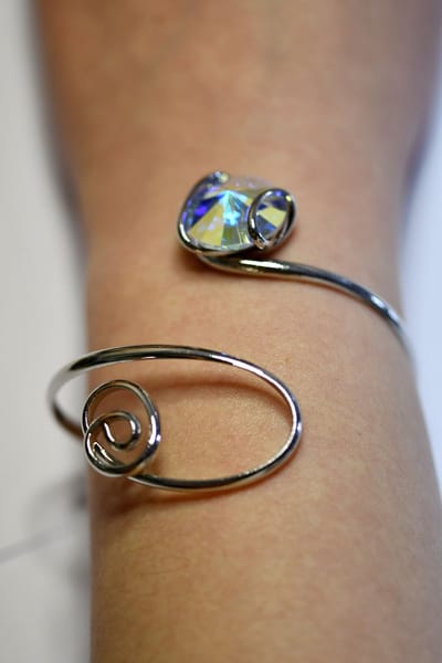 69G verstelbaar armband Handgemaakt - Italiaans design met kristal Ø 18 mm SWAROVSKI ELEMENTS™- Juweel gemaakt van gerhodineerd materiaal.