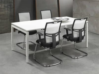 Bureautafel of vergadertafel Kubus 180x90cm breed 180CM diep 90CM hoogte bladkleur Robson Eiken framekleur Aluminium (RAL9006)