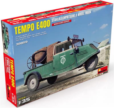 Schaalmodel 1:35 - Tempo E400 Staalplaat Bestelwagen met 3 Wielen - Modelbouwset