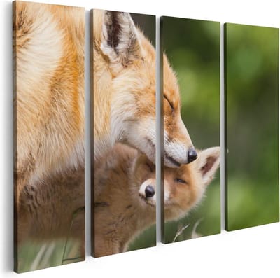 Artaza Canvas Schilderij Vierluik Moeder Vos met haar Welp  - 80x60 - Foto Op Canvas - Canvas Print