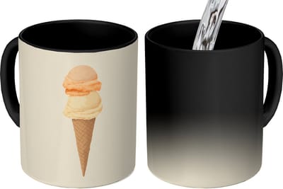 Magische Mok - Foto op Warmte Mokken - Koffiemok - Minimalistisch - Schepijs - Hoorntje - Beige - Magic Mok - Beker - 350 ML - Theemok