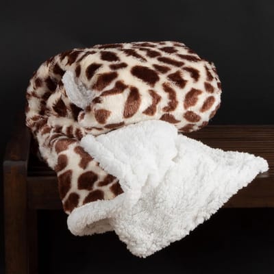Famanu - Sherpa Fleece Plaid 127 x 152 cm - Omkeerbaar & Machinewasbaar - Pluizige Deken voor Bank & Bed (Giraffe)