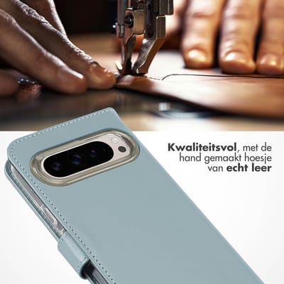 Selencia Hoesje - Geschikt voor Google Pixel 9 / 9 Pro - Echt Lederen Bookcase - Air Blue