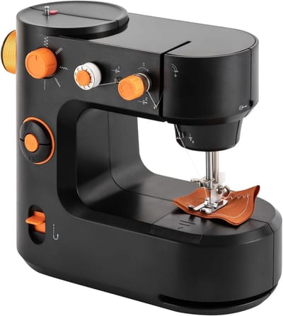 Elektrische Mini Naaimachine – Draagbare Naaiset – 5 Steekprogramma’s – LED Licht – Twee Snelheden & Voetpedaal – Dubbele Draad – Sterke Motor – Naaimachine voor Beginners & Thuisgebruik – Compact – Kleur Zwart