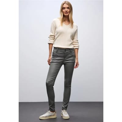 Slim Fit gecoate broek