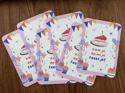 Uitnodiging Kinderfeestje - Set van 6 - Taart Ballonnen Party - Kinderfeestje Meisje - Uitnodiging Verjaardag Kind - Uitnodiging Verjaardagsfeestje - Uitnodiging Feest - Kinderfeestje Uitnodiging Meisje - Uitnodigingskaarten - Meisjesfeestje