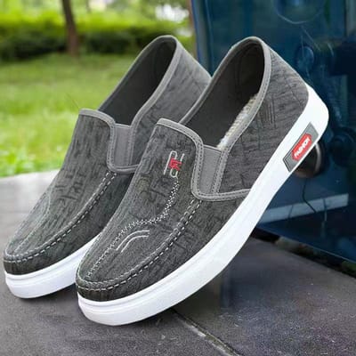 Mocassins en toile respirante pour homme, chaussures plates à enfiler, chaussures d'extérieur souples et décontractées pour l'été 39 gris