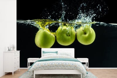 Behang - Fotobehang Appels - Fruit - Water - Zwart - Groen - Breedte 360 cm x hoogte 240 cm