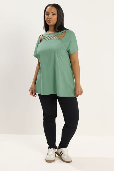 Yours Groene Top Met Schuin Detail Size 50-52