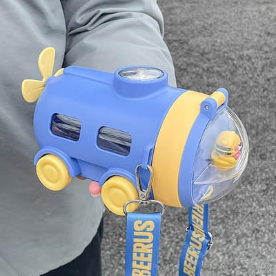 550ML Cartoon Schattige Polymeer Fles Met Riet Grote Capaciteit Onderzeeër Kinderen Tritan Waterbeker Kleuterschool School Waterfles Praktisch Gebruik 501-600ml