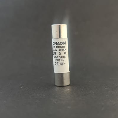 R015 10x38 Keramische Buiszekering - 5A - 10x38mm