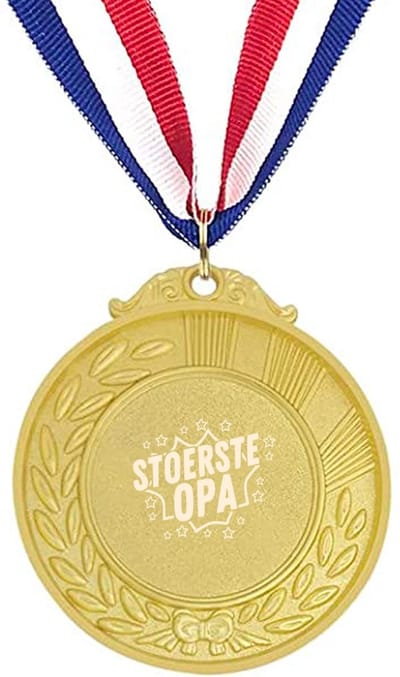Akyol - stoerste opa medaille goudkleuring - Opa - familie - cadeau