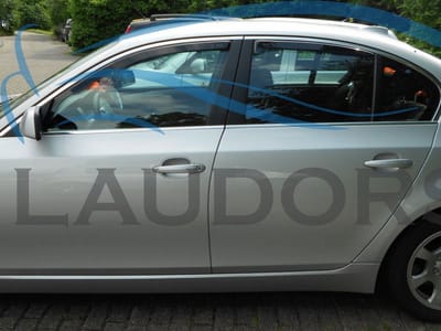Zijwindschermen donker getint tbv BMW 5-serie E60 4-deurs SEDAN tbv model vanaf 2003 - 2010 set is voor de 4 deuren V + A pasvorm