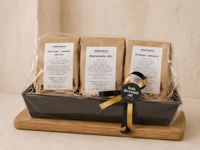 Cakepakket met bakblik | cakemix | bakmixen | cakeblik | sinterklaascadeau