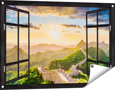 Gards Tuinposter Doorkijk De Chinese Muur door de Bergen met Zon - 90x60 cm - Tuindoek - Tuindecoratie - Wanddecoratie buiten - Tuinschilderij