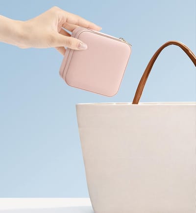 Candala Sieradenkistje voor reizen, sieradendoos voor dames, voor ringen, oorbellen, met spiegel, sieradendoos, sieradenopbergdoos, leer, juwelendoosje voor meisjes, vrouwen, cadeau