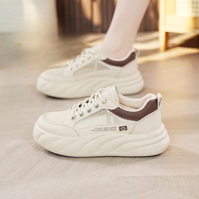 Zomer Nieuwe Dunne Mesh Schoenen Dikke Basisplaat Schoenen Ademend Antislip Kleine Witte Schoenen Damesschoenen Comfortabele Sport- en Vrijetijdsschoenen 40 beige