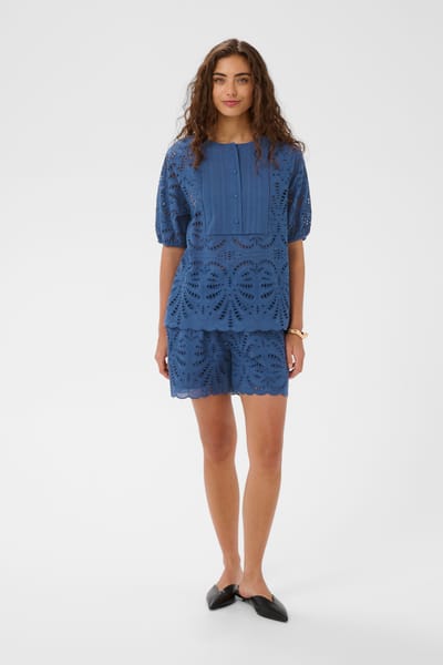 Blouse met korte mouwen CUakeena Blouse met korte mouwen Feminine