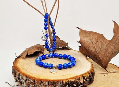 Handgemaakte natuursteen Geluksarmband met hanger "Astrologische Symbolen " Lapis Lazuli" -8 mm diameter van de korrel- Diameter armband 20 cm - Kies je favoriete Astrologische Symbolen - Een mooi cadeau voor familie en vrienden