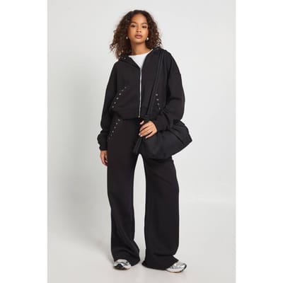boohoo Dames Trainingspak met stikseldetails: hoodie met ritssluiting en broek met wijde pijpen | Zwart | Maat: XS