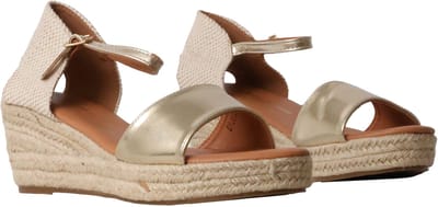 Sandalen met sleehak en bandjes van La Bottine Souriante Paris