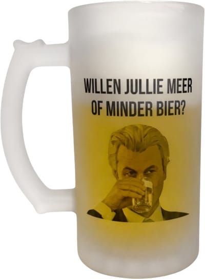 NietMokken.nl - Grappige Bierpul – Willen Jullie Meer of Minder Bier? – Geert Wilders Bierglas 460 ml – Matglas – Aan beide zijden bedrukt - Vaatwasser- en magnetronbestendig