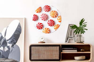 WallCircle - Wandcirkel - Muurcirkel - Snoep - Patroon - Rood - Oranje - Aluminium - Dibond - 60x60 cm - Binnen en Buiten
