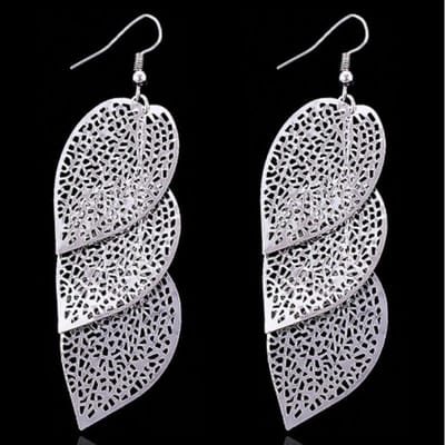 Lumici® | Leaf Earrings - Blad - Natuur - Bos - Blaadje - Boom - Tak - Bladeren - Bomen - Tree - Oorbellen - Oorknopje - Trendy - Geschenk - Cadeau Voor Vrouwen - Valentijn - Liefde - Verrassing Familie - Zilver - Goud / Zilver