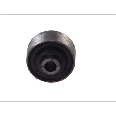 Voorste draagarm silentblock YAMATO J48015BYMT