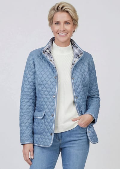 Lichtgewicht omkeerbaar jack met ruitvormig stiksel - rookblauw / gedess. - Gr. 19 van Goldner Fashion