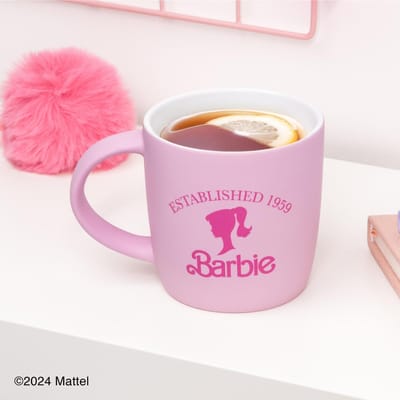 Barbie Officieel Gelicentieerde Roze Logo Keramische Mok voor Water, IJsthee of Koffie, Mattel Barbie Pop Verzamelbeker voor Filmfans, Cadeau voor Vrouwen en Bureaudecor – Paladone