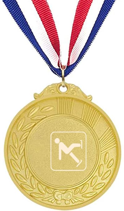 Akyol - schaatsen medaille goudkleuring - Schaatsen - beste schaatser - sport - gegraveerde sleutelhanger - ice skates - cadeau - gepersonaliseerd - accessoires - sleutelhanger met naam