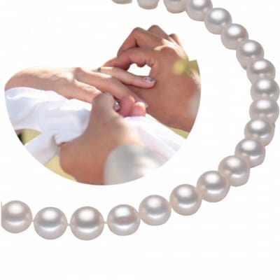 Parelketting wit- 8 mm- 43-46 cm- zilverkleur synthetische - Charme Bijoux