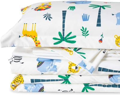 MAZAZU Wasbaar Kinderdekbed Zonder Overtrek - 140x200 cm - Jungle Dieren Safari - All-Year - Hypoallergeen & Zacht