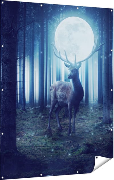 Gards Tuinposter Hert in het Bos tijdens Volle Maan - 120x160 cm - Tuindoek - Tuindecoratie - Wanddecoratie buiten - Tuinschilderij