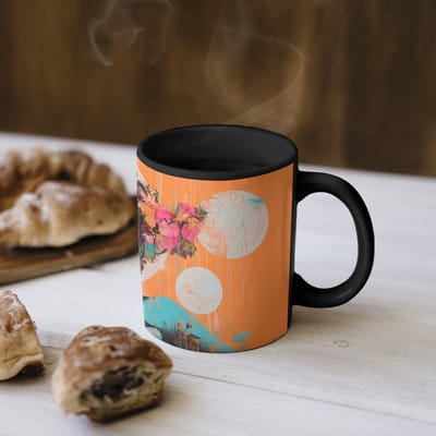 Magische Mok - Foto op Warmte Mokken - Koffiemok - Portret - Vrouw - Abstract - Bloemen - Magic Mok - Beker - 350 ML - Theemok