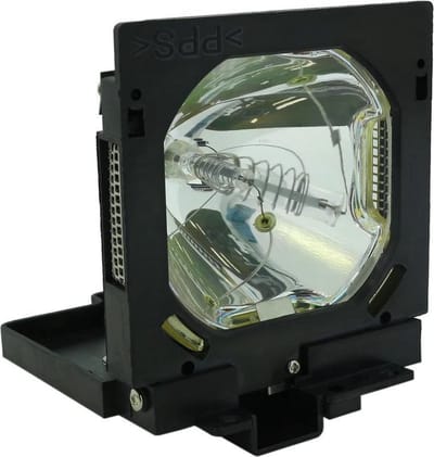 Beamerlamp geschikt voor de SANYO PLC-XF31N beamer, lamp code POA-LMP39 / 610-292-4848. Bevat originele UHP lamp, prestaties gelijk aan origineel.