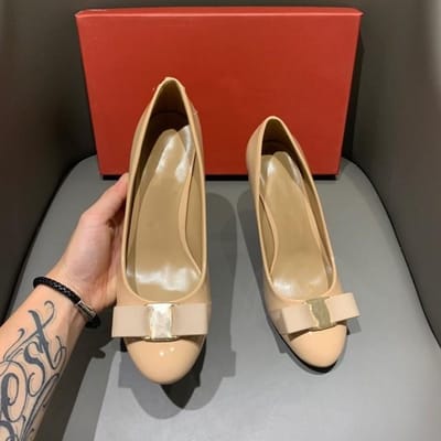 Hoge Hakken Strik Lakleer Europees en Amerikaans Temperament Dagelijks Alles-Match Dames Schoenen 40