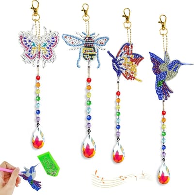 Schitterende Windgong met 4 Insectenontwerpen - Vlinder, Bij en Kolibrie, Verbeterde Kristallen Hangers, Creatieve DIY Decoratie, Kleurrijke Cadeaus