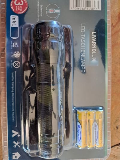 Livarno Lux LED - Zaklamp op Batterijen - Camouflage - Met Draagtas en Heuptasje